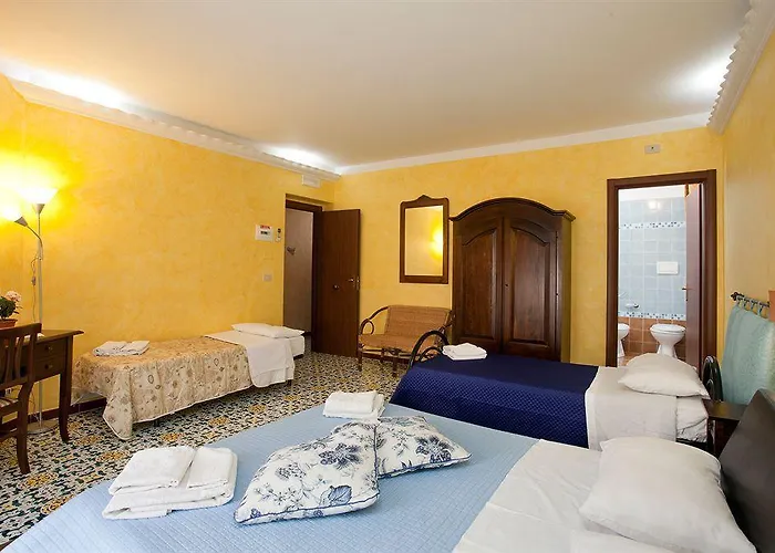 Kunesias Bed and Breakfast 4*