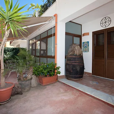 Panzió Kunesias Cinisi